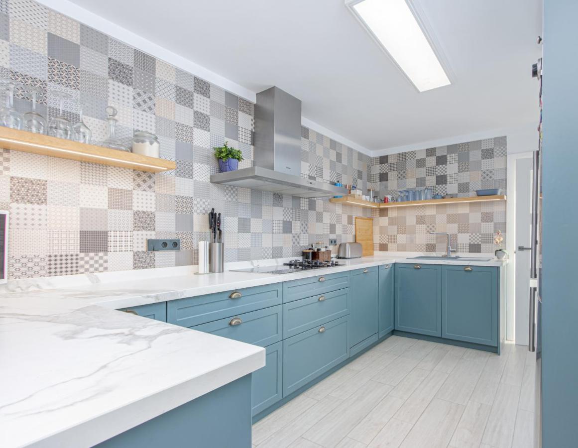 Dali City Apartamento Figueres  Eksteriør billede